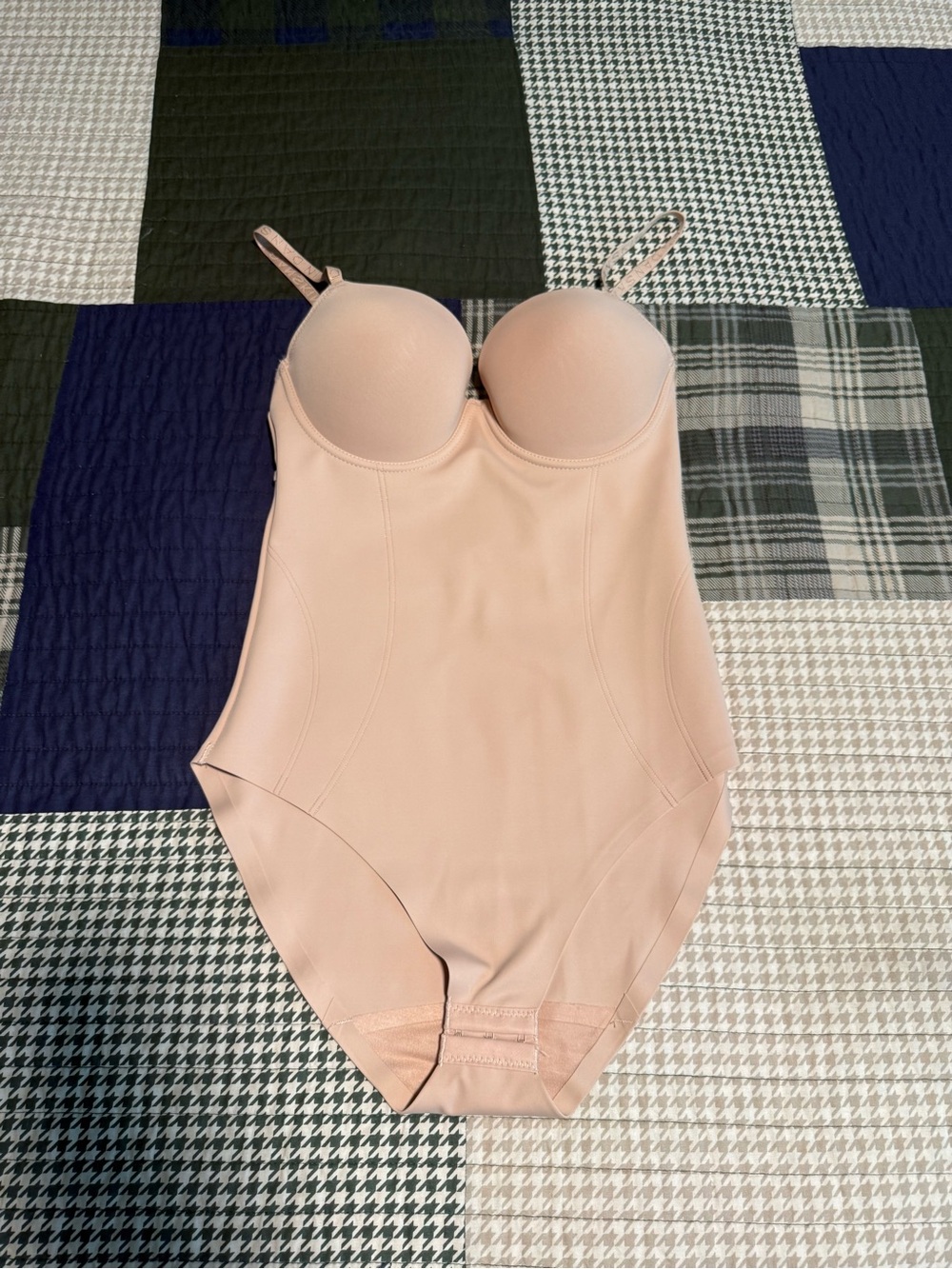 NWOT Danskin Nude Shaping Bodysuit Underwire Thong Shapewear Size Small
